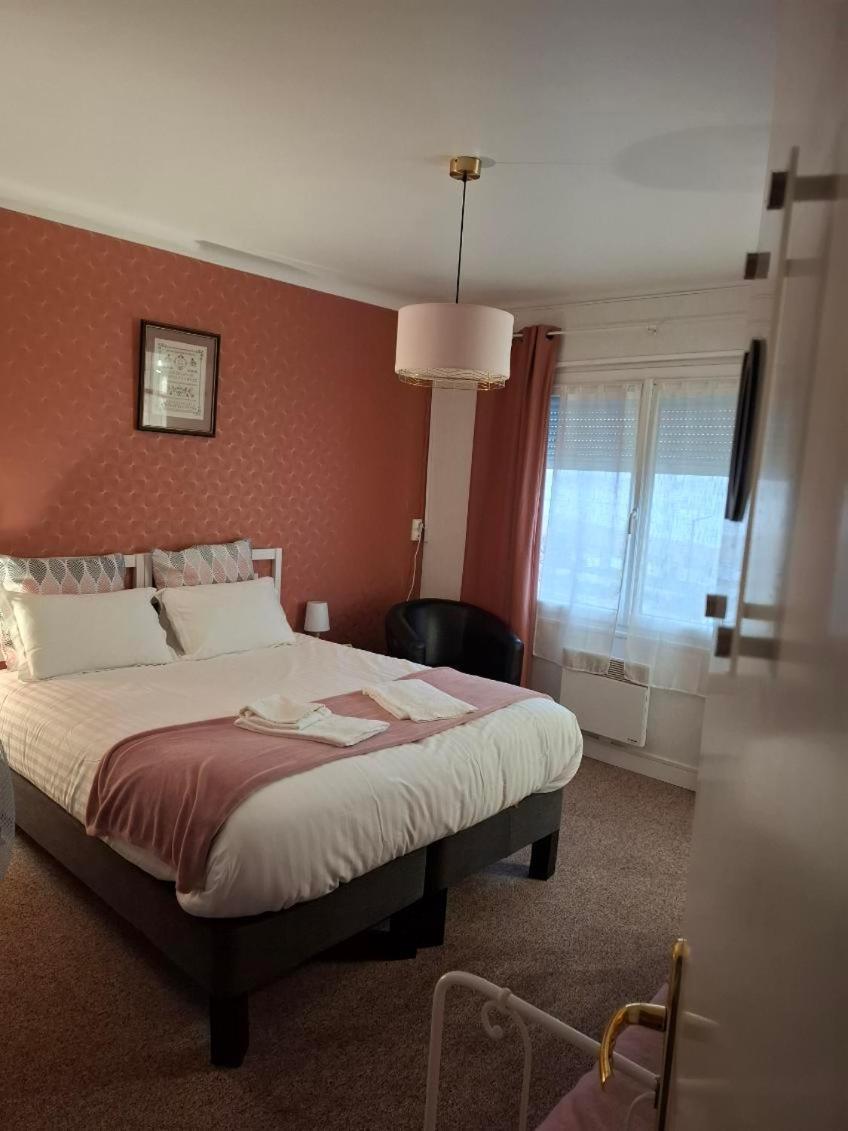 Le Crist'Al, Hotel Familial, Climatise, En Front De Mer Saint-Georges-de-Didonne Zimmer foto