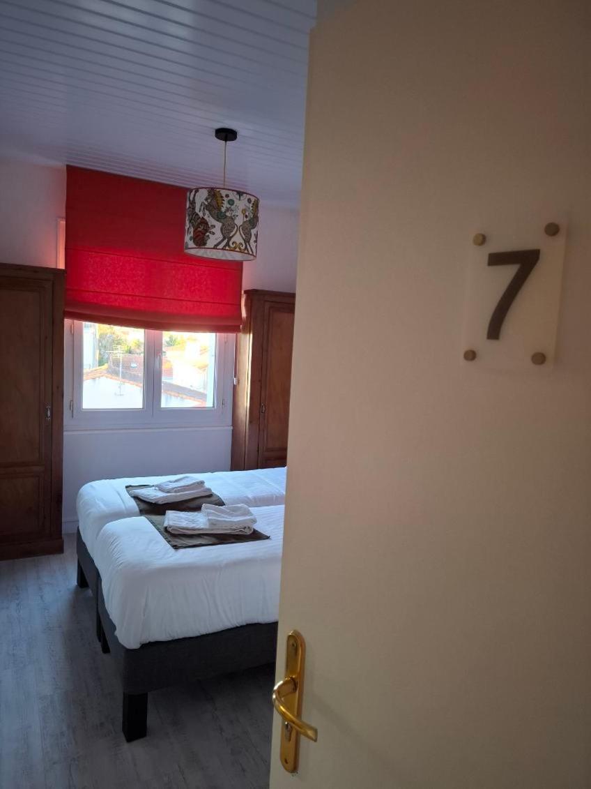 Le Crist'Al, Hotel Familial, Climatise, En Front De Mer Saint-Georges-de-Didonne Zimmer foto